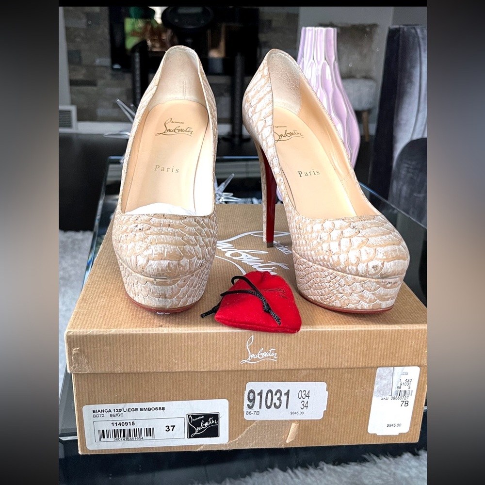 CHRISTIAN LOUBOUTINS SIZE 37 Beige Python Print Platform